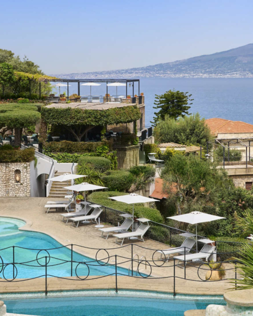 CascadingPoolsTopViewVesuvius